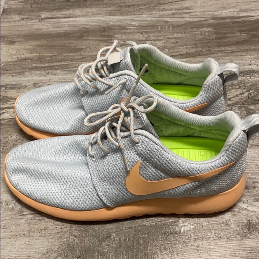 Nike never worn